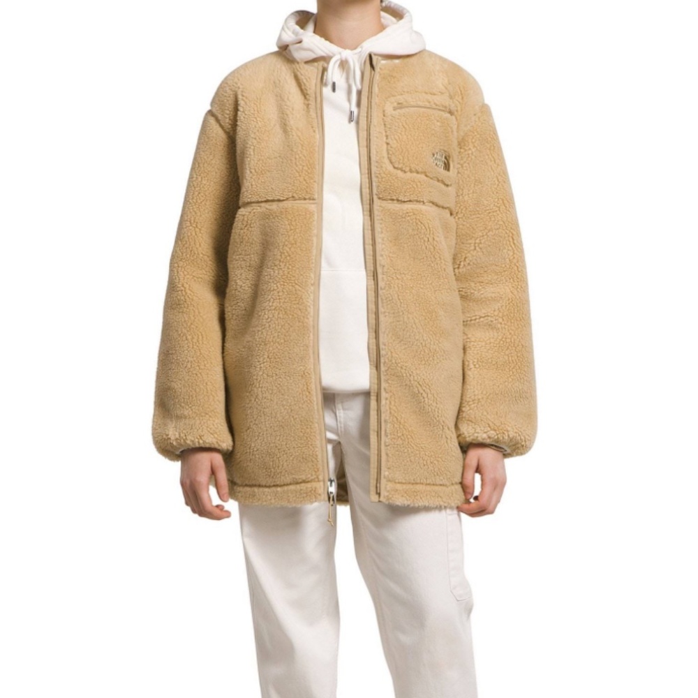 The North Face Teddy Jacket in Beige